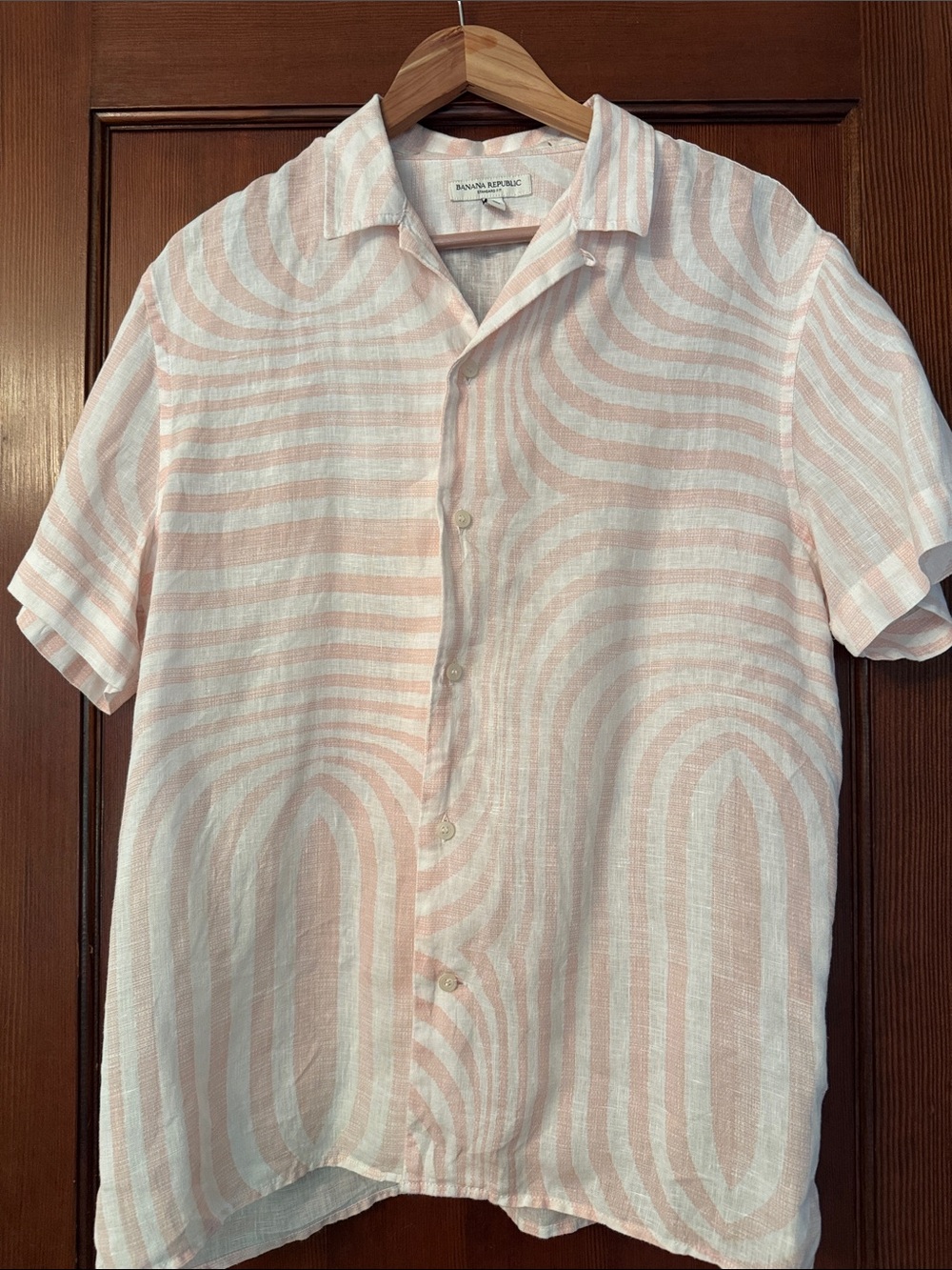Banana Republic Pink & White Short-Sleeve Linen Shirt - Geometric Stripe